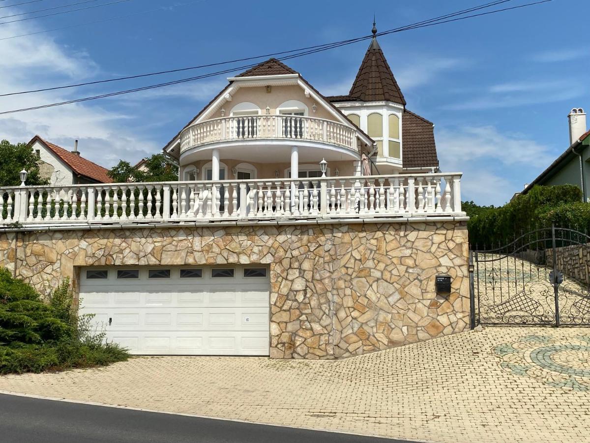 A- Villa (Vendégház) Balatonfüred Exterior foto